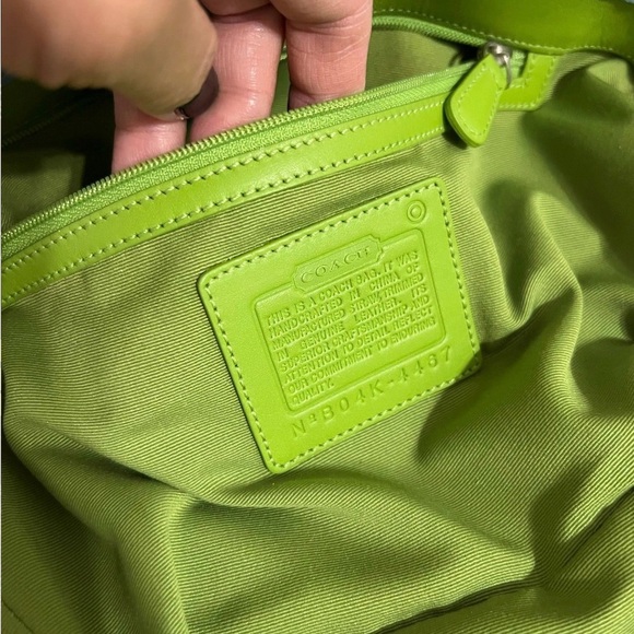 Coach Vintage Woven Bag - Picture 2 of 2